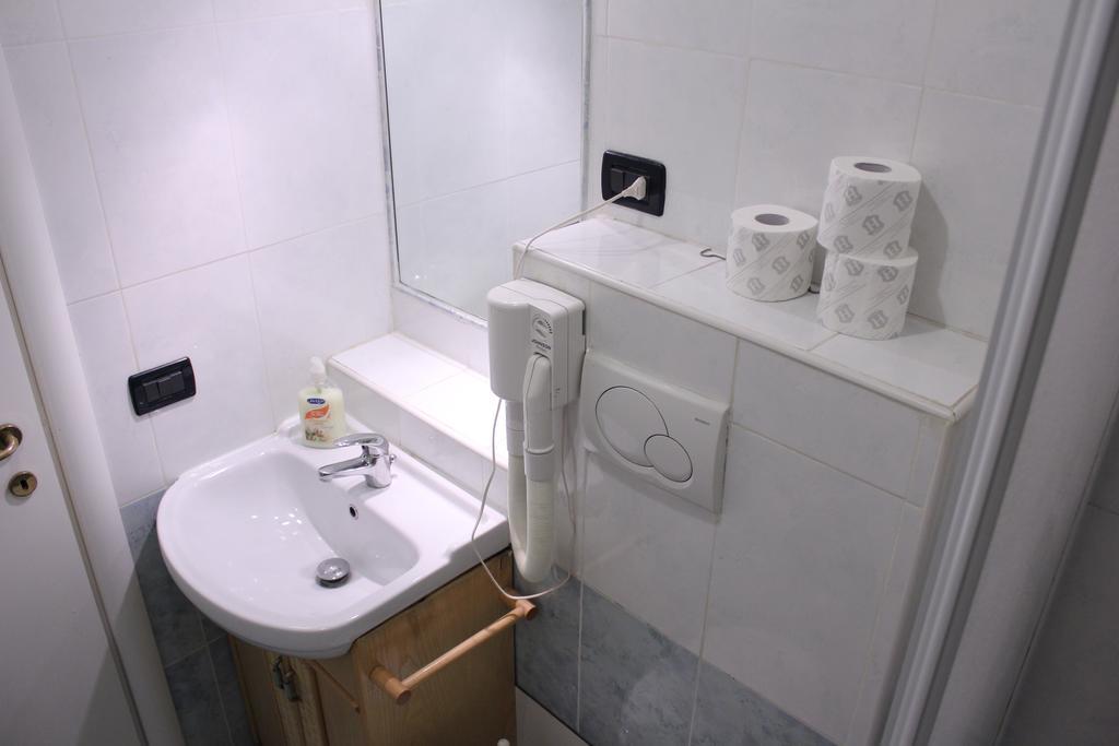 Tourist House Roma Aparthotel Quarto foto